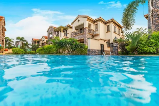 新興悅天下溫泉酒店