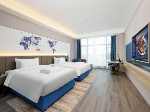 河源和平凱里亞德酒店