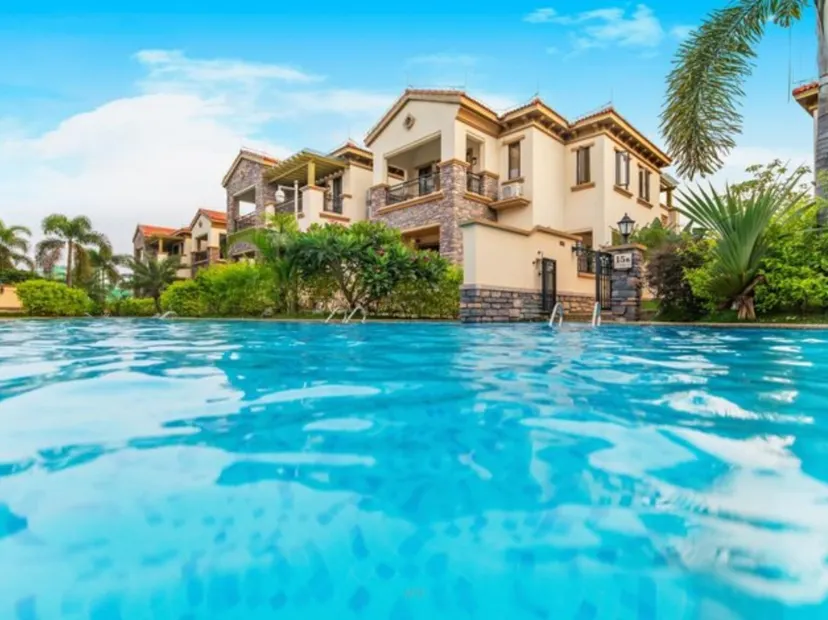 新興悅天下溫泉酒店