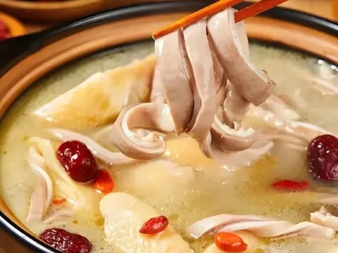 藥膳胡椒豬肚雞