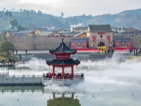 贛州+河源+韶關4天團·《贛粵客家風情》 隱世客家風情·定南客家古城、東方古堡~燕翼圍