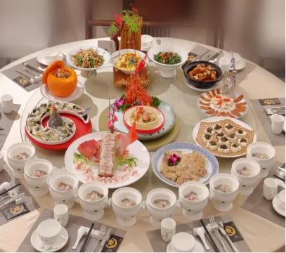 百花爭豔雙龍宴~(位上)過橋響螺片百花東星斑+脆味龍蝦球