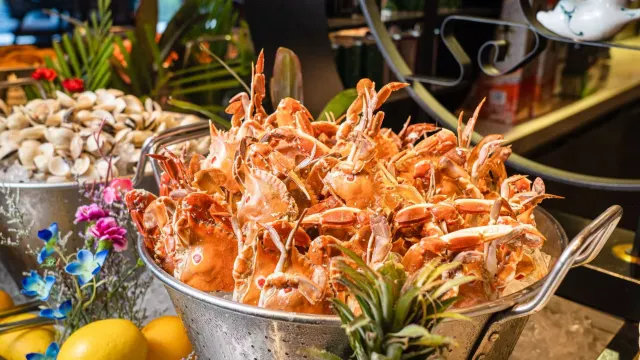 酒店海鮮自助晚餐