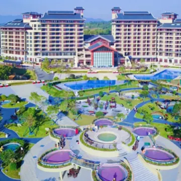 新興2天團·新興翔順金水台温泉小鎮(獨立温泉泡池露台房) 【一人一隻南非吉品乾鮑宴】