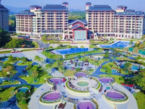 新興2天團·新興翔順金水台温泉小鎮(獨立温泉泡池露台房) 【一人一隻南非吉品乾鮑宴】