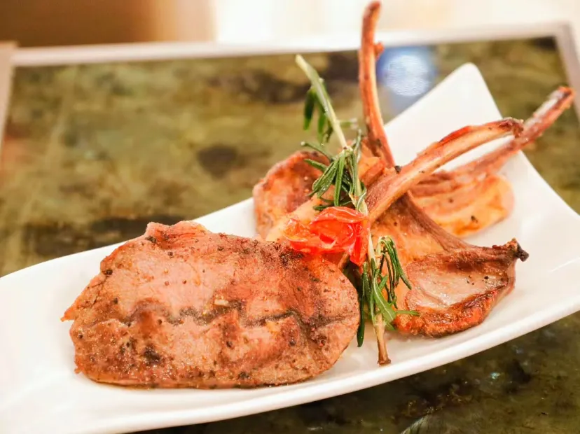 豐富海鮮自助晚餐