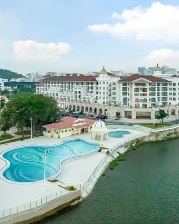 陽江3天團·遊船出海捕魚體驗 、中國十大最美海島”享有“廣東夏威夷”之美稱「海陵島」十里銀灘