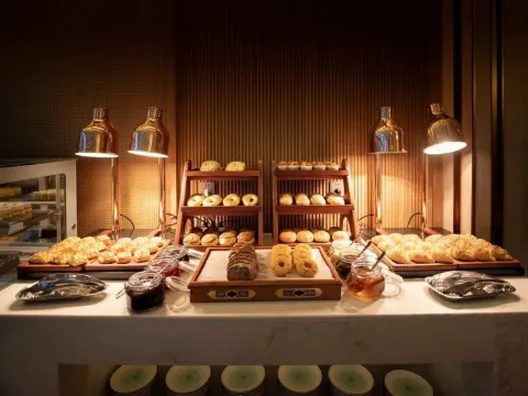 韶關翁源龍泰翁山源温泉城