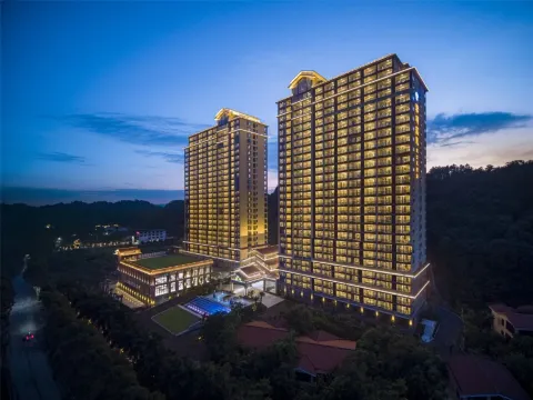 龍門南昆山雲頂溫泉威士忌酒店