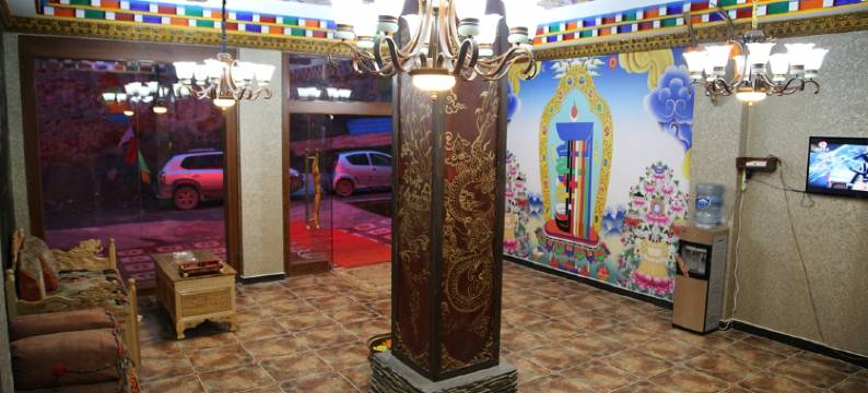 新龙雅砻江大酒店图片