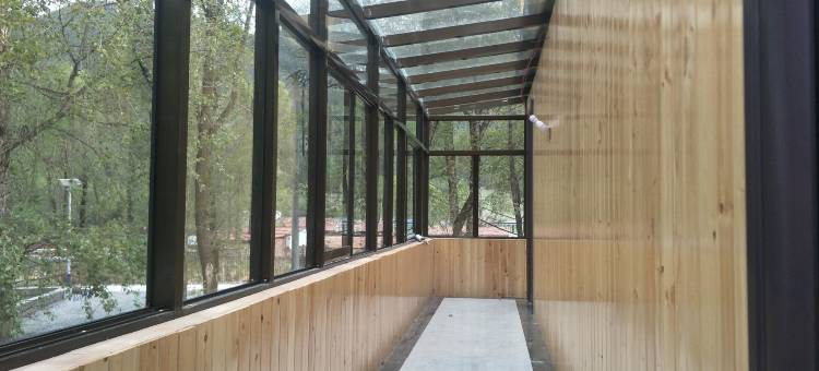 祁连老龙树人家民宿(卓尔山风景区南游客中心店)图片