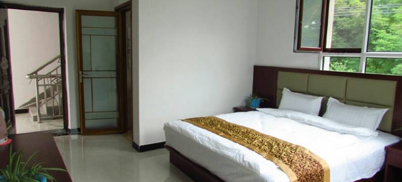 天水麦积山麦垛垛民宿图片