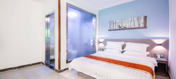 埃菲尔酒店(学府路工程职业学院店)图片