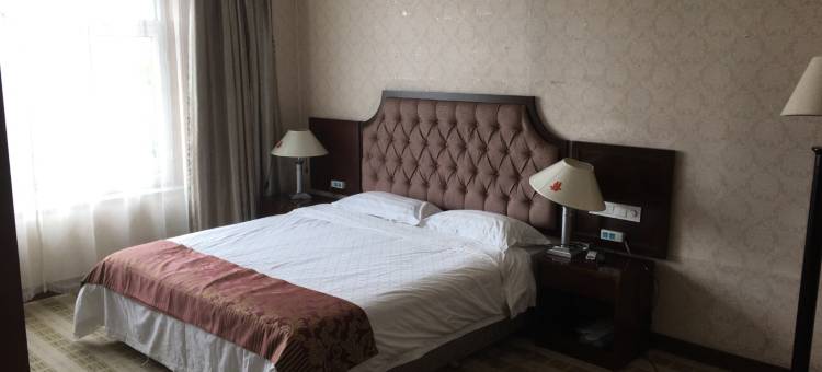 饶河秀水商务酒店图片