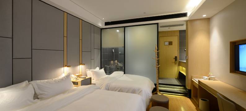 熊猫精选酒店(成都天府广场华西医院店)图片