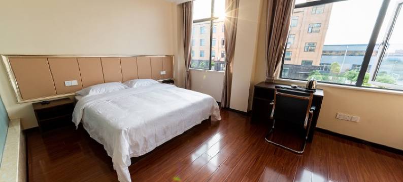 车城商务酒店(随州季梁大道楚胜汽车店)图片