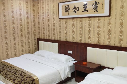 选择房间开业:2018偏关电力商务酒店位于偏关县电力商务酒店位于文笔