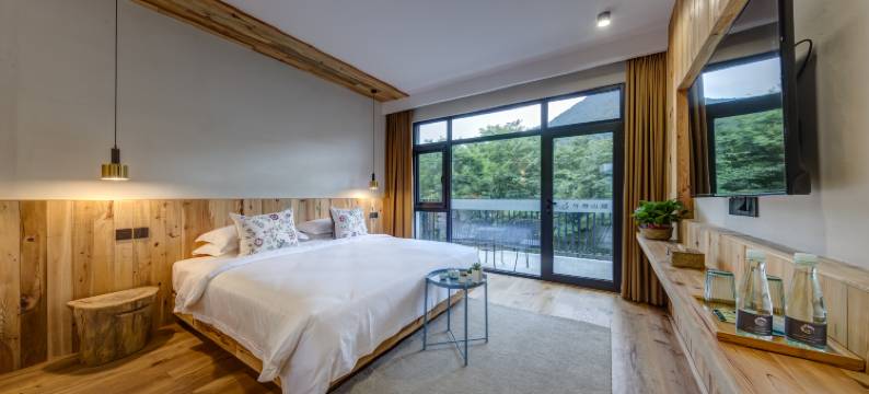 莫干山竹府山居民宿(庾村广场店)图片