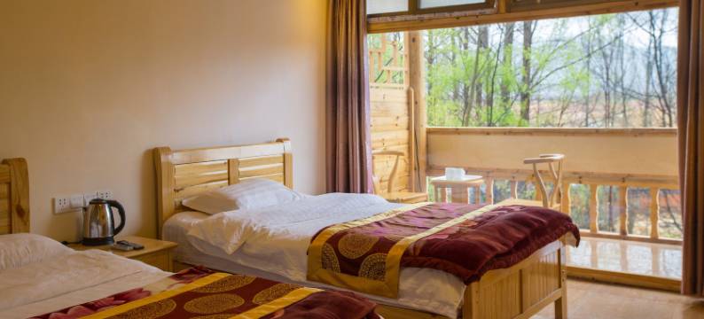 泸沽湖紫东院摩梭风情客栈图片