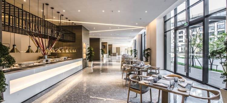 上海三甲港绿地铂派酒店图片