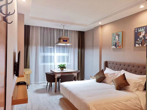 美澜臻品酒店(凤阳店)