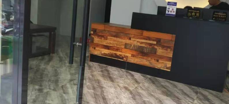 张家界莲驿客栈(天门山店)图片