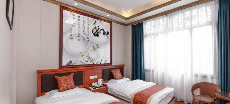 平乐古镇龙门客栈图片