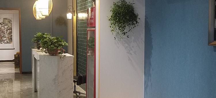 南召南城旧梦主题酒店图片