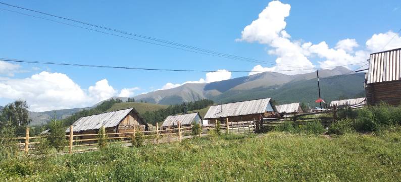 哈巴河白哈巴驿友山庄图片