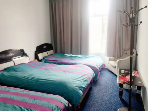 拉萨城东贤居民宿