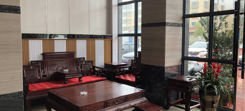 宁都荣纳酒店图片