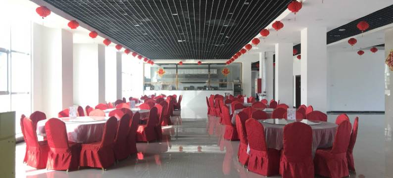 怀仁清凉山冰雪场图片