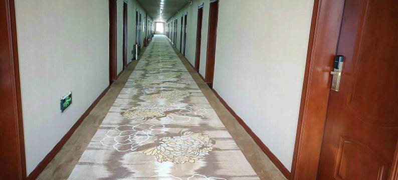 怀仁清凉山冰雪场图片