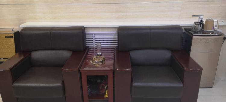 榆林宏洲酒店(汽车北站红山东路店)图片
