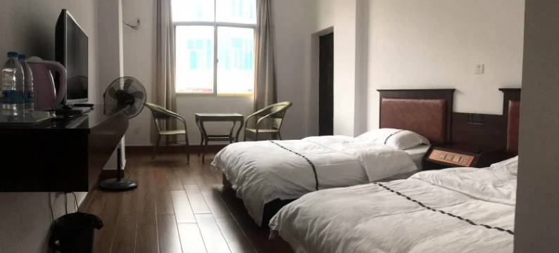 建水鸿祥酒店(建水北站店)图片