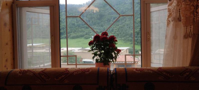 阿坝旭热盛民宿图片