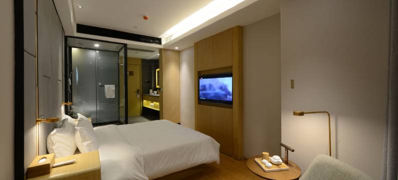 熊猫精选酒店(成都天府广场华西医院店)图片