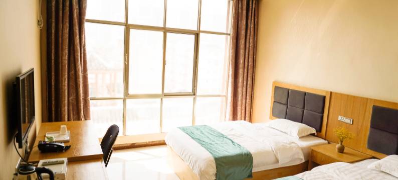 途窝假日酒店(荔波冰雪水世界滑雪场店)图片