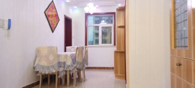 海东彩霞家庭民宿图片