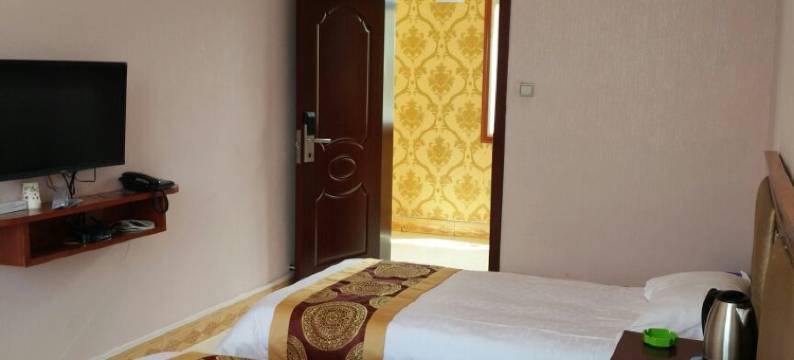 临潭洪和酒店二部图片