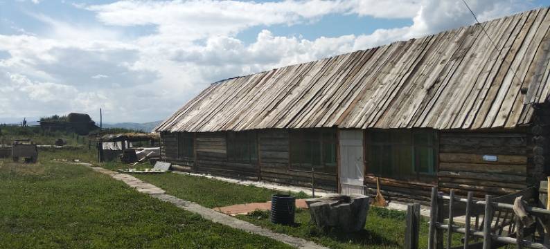 哈巴河白哈巴驿友山庄图片