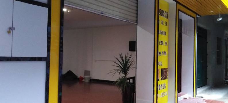 南宁卓利欧公寓(广西艺术学院相思湖校区店)图片