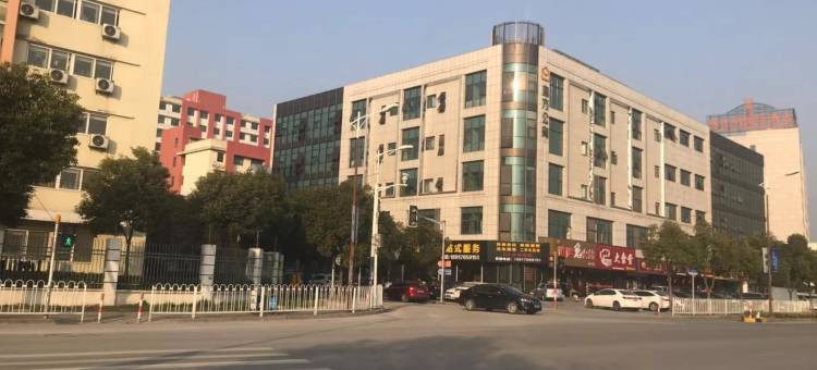 Xbed互联网民宿(上海昌林路店)图片