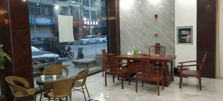 防城港企沙泉海酒店(雄风客运站店)图片