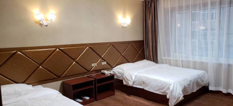 伊春希希假日宾馆图片