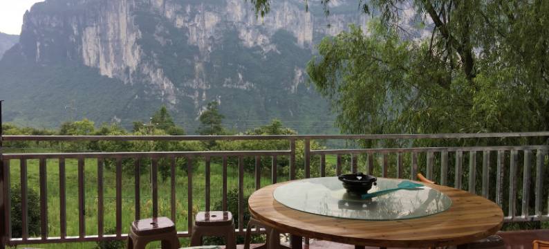 恩施大峡谷回香楼图片