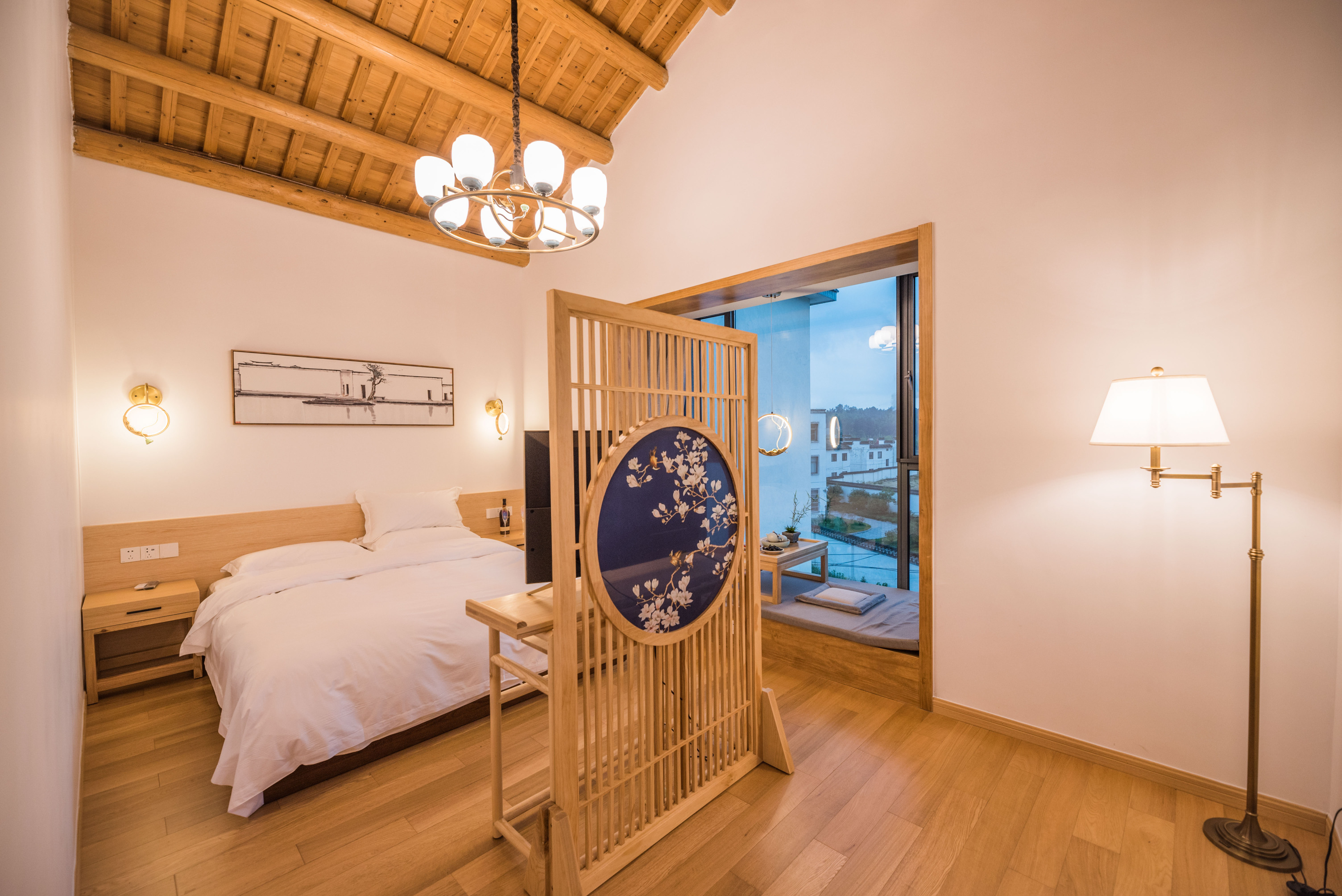 Moji Boutique Hotel Over view