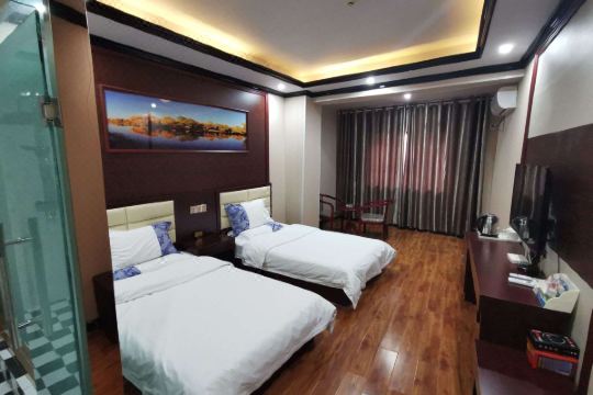 和田富世德商务宾馆