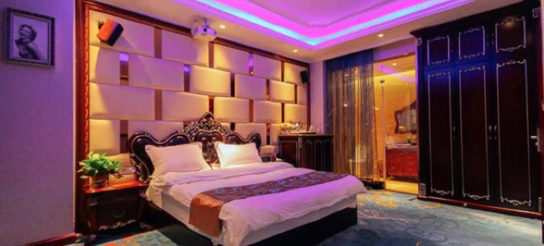 66号电竞私影逸栈(郑州国贸360店)图片