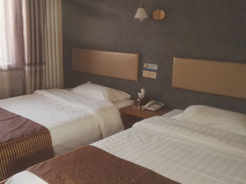 阳原一客一快捷酒店